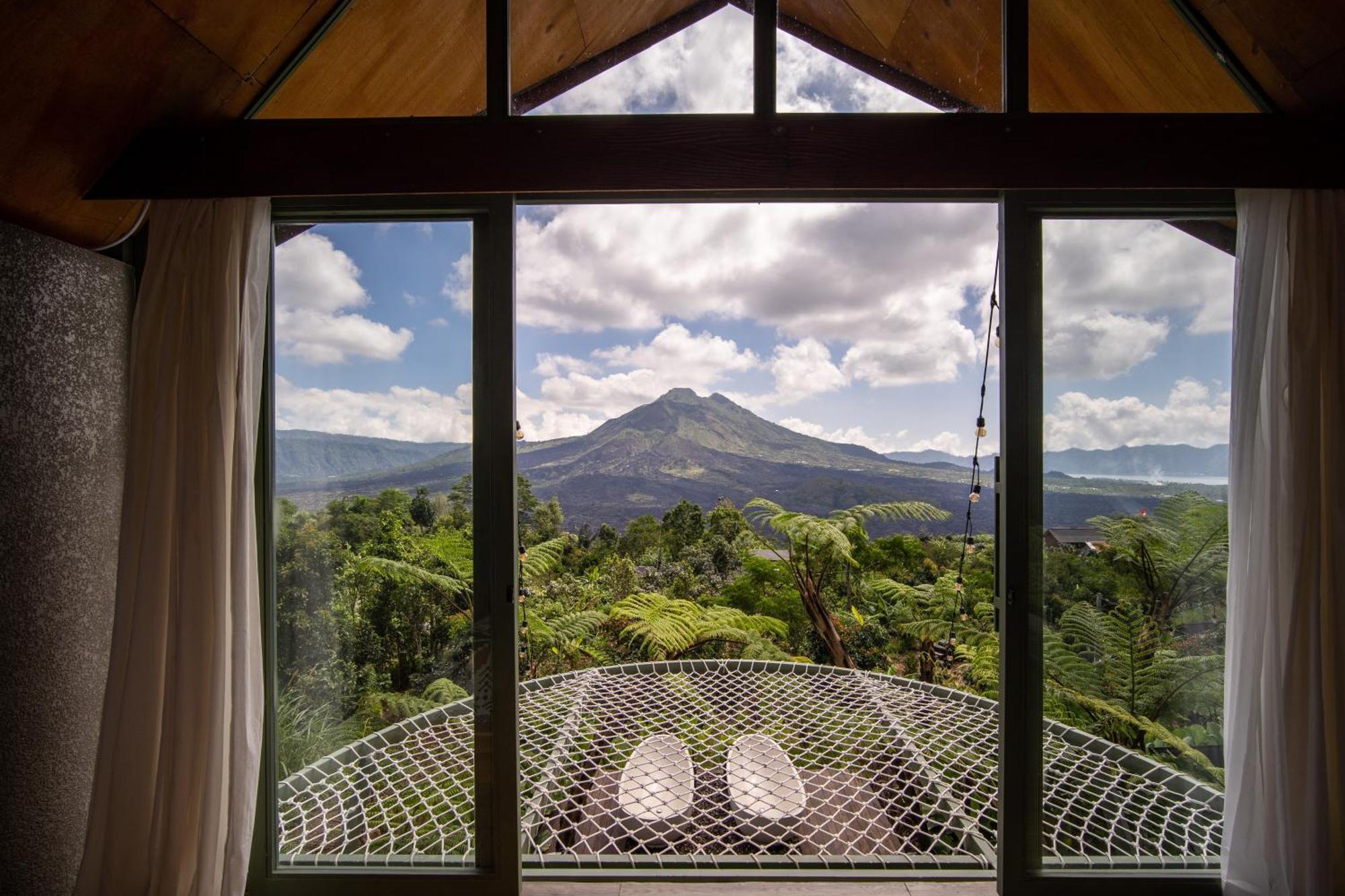 Black Wood Cabin Kintamani Exterior foto